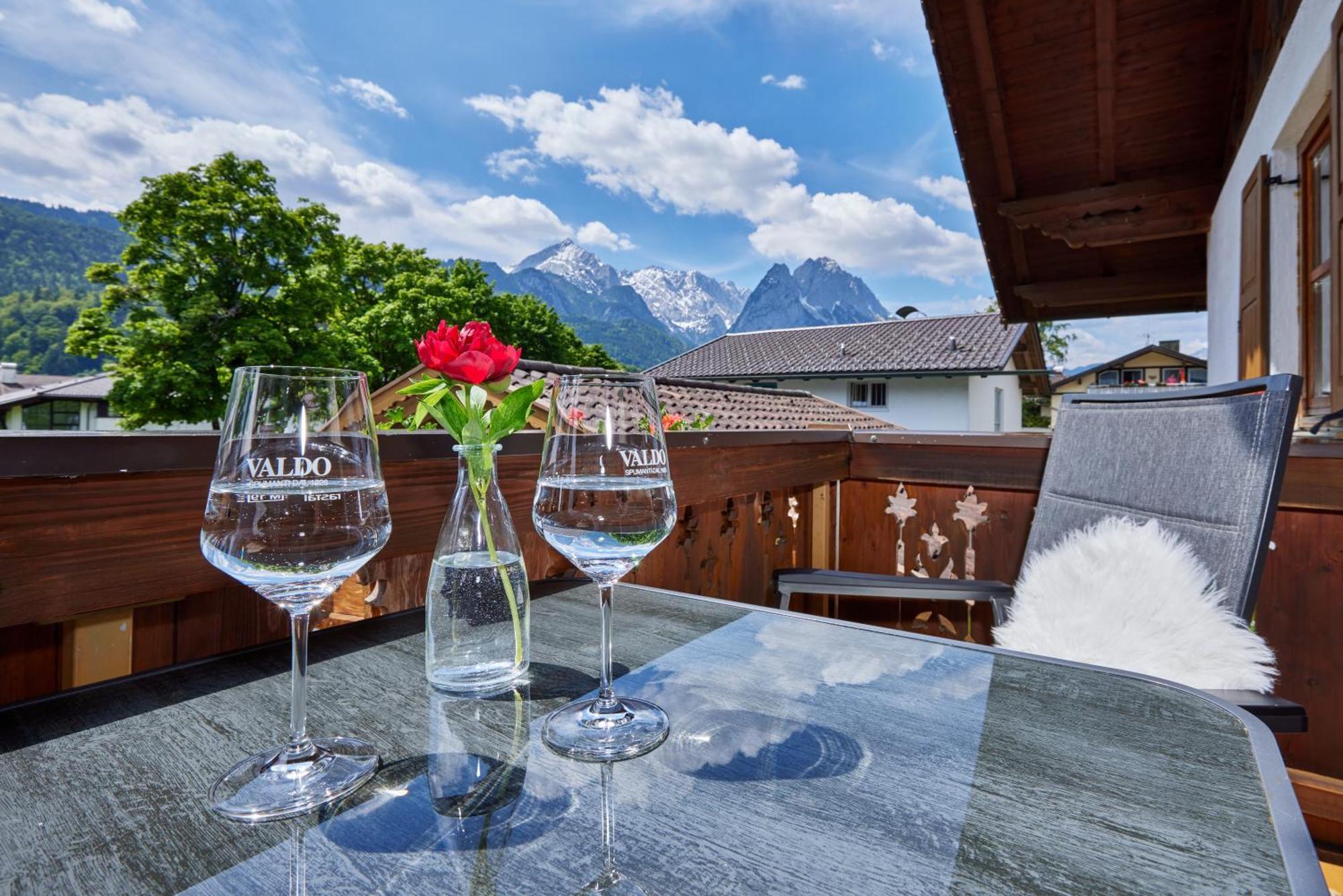 Ferienwohnungen Alpspitzecho Garmisch-Partenkirchen Luaran gambar